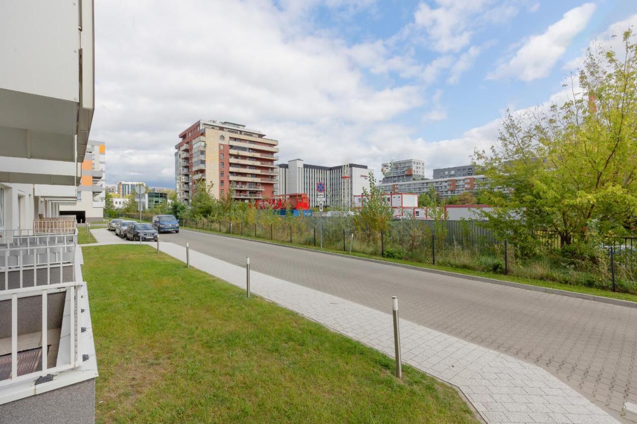 Apartment With Ac Warsaw Mokotow Business Centre By Noclegi Renters Luaran gambar