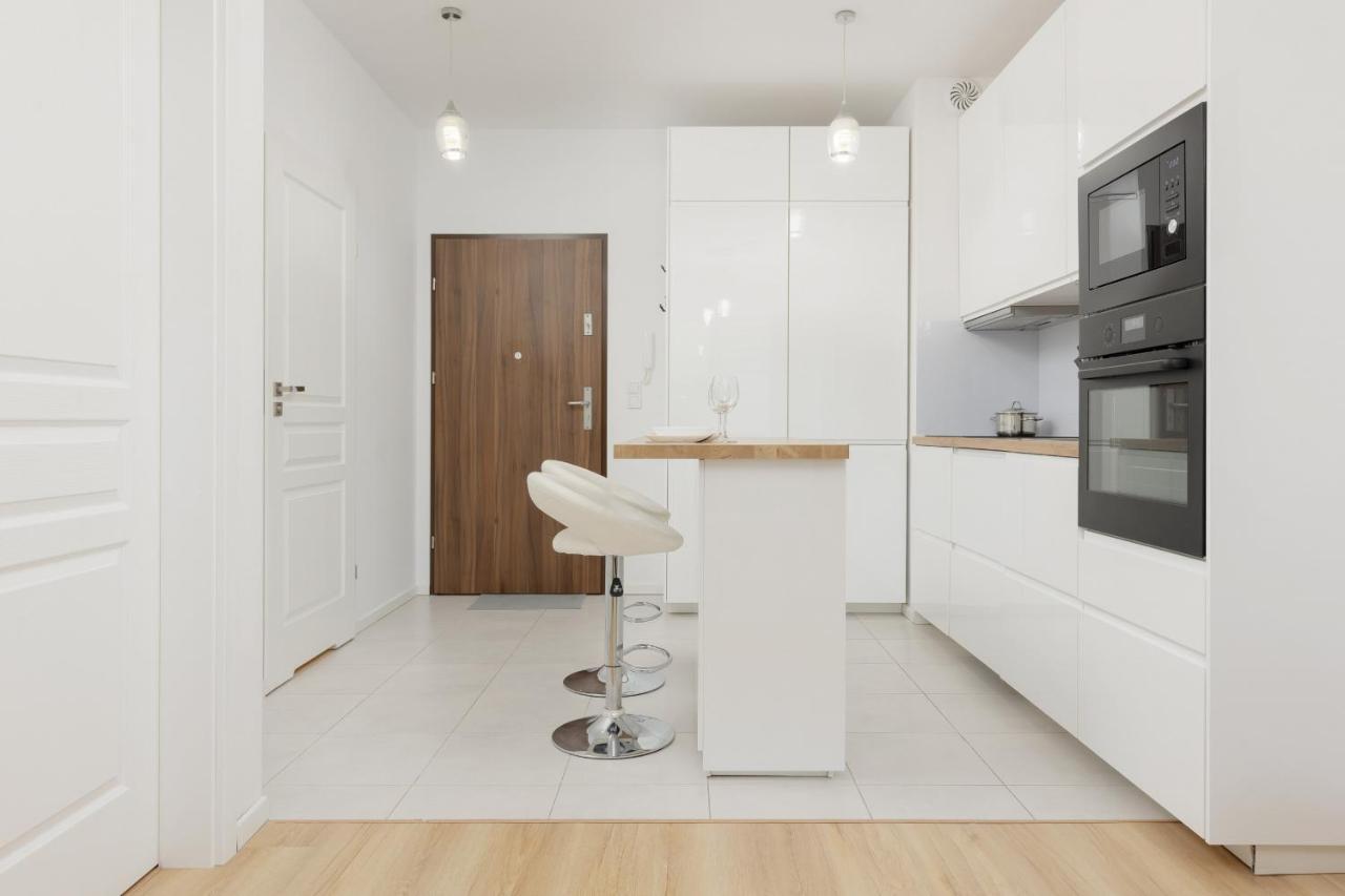 Apartment With Ac Warsaw Mokotow Business Centre By Noclegi Renters Luaran gambar